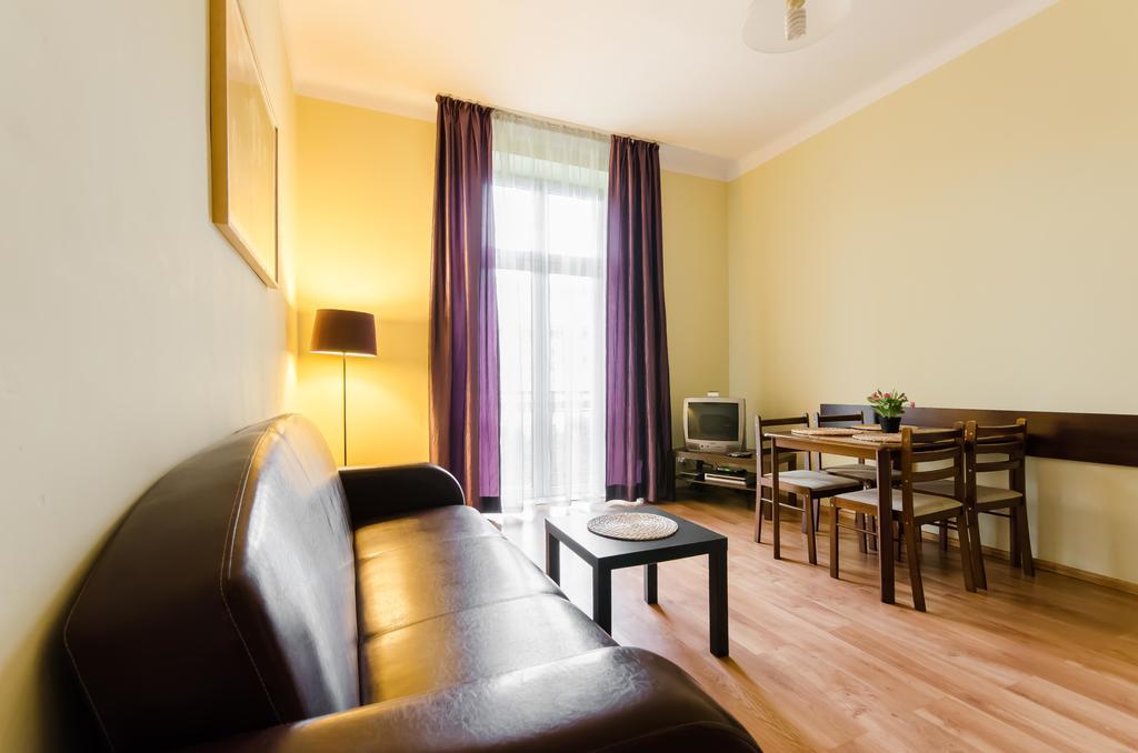 Fantasia Apartments Krasków Εξωτερικό φωτογραφία