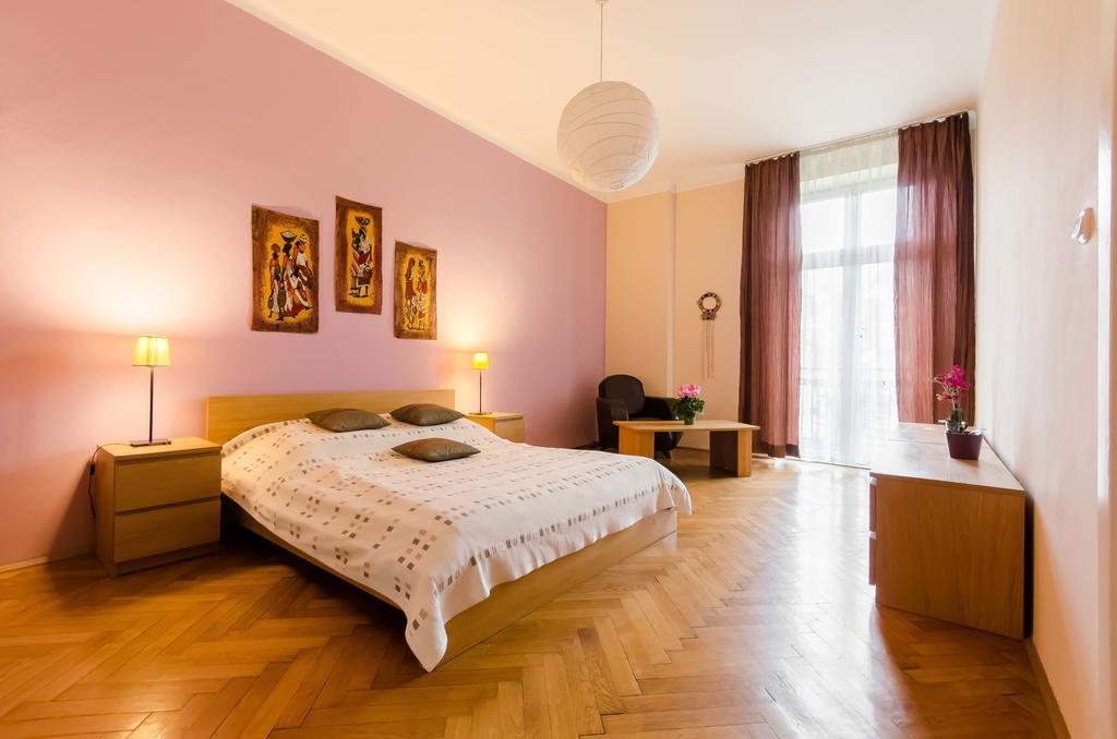 Fantasia Apartments Krasków Εξωτερικό φωτογραφία